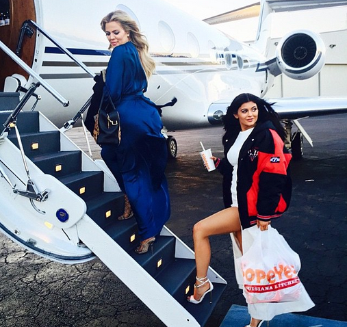 Kylie Jenner et la marque Popeyes Chicken