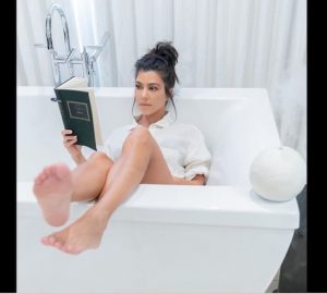 Kourtney Kardashian grippe Manuka