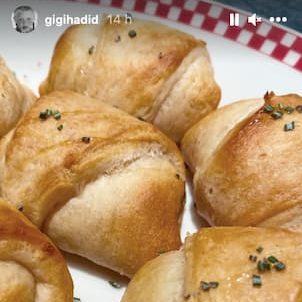 Gigi Hadid croissants salés sucrés