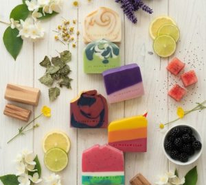 Pourquoi le savon solide est redevenu tendance ?